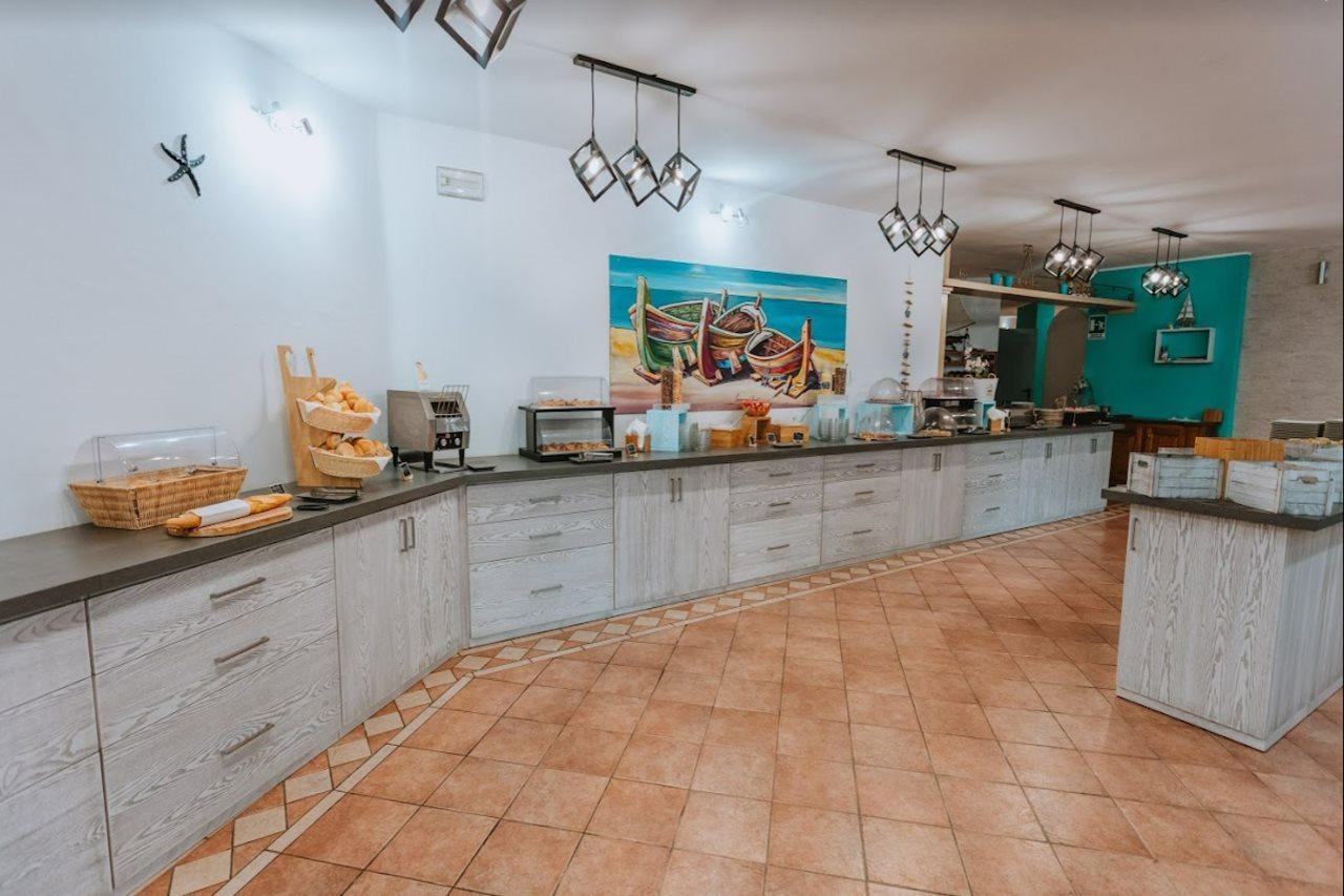 I Ginepri Hotel 卡拉古诺内 外观 照片