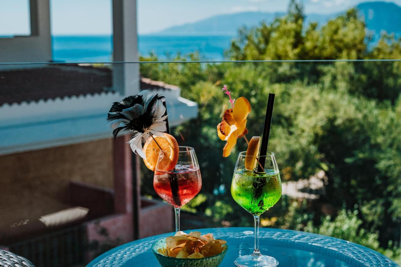 I Ginepri Hotel 卡拉古诺内 外观 照片